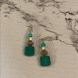 ✨✨Stone fasceted sparkle bead handmade earrings!